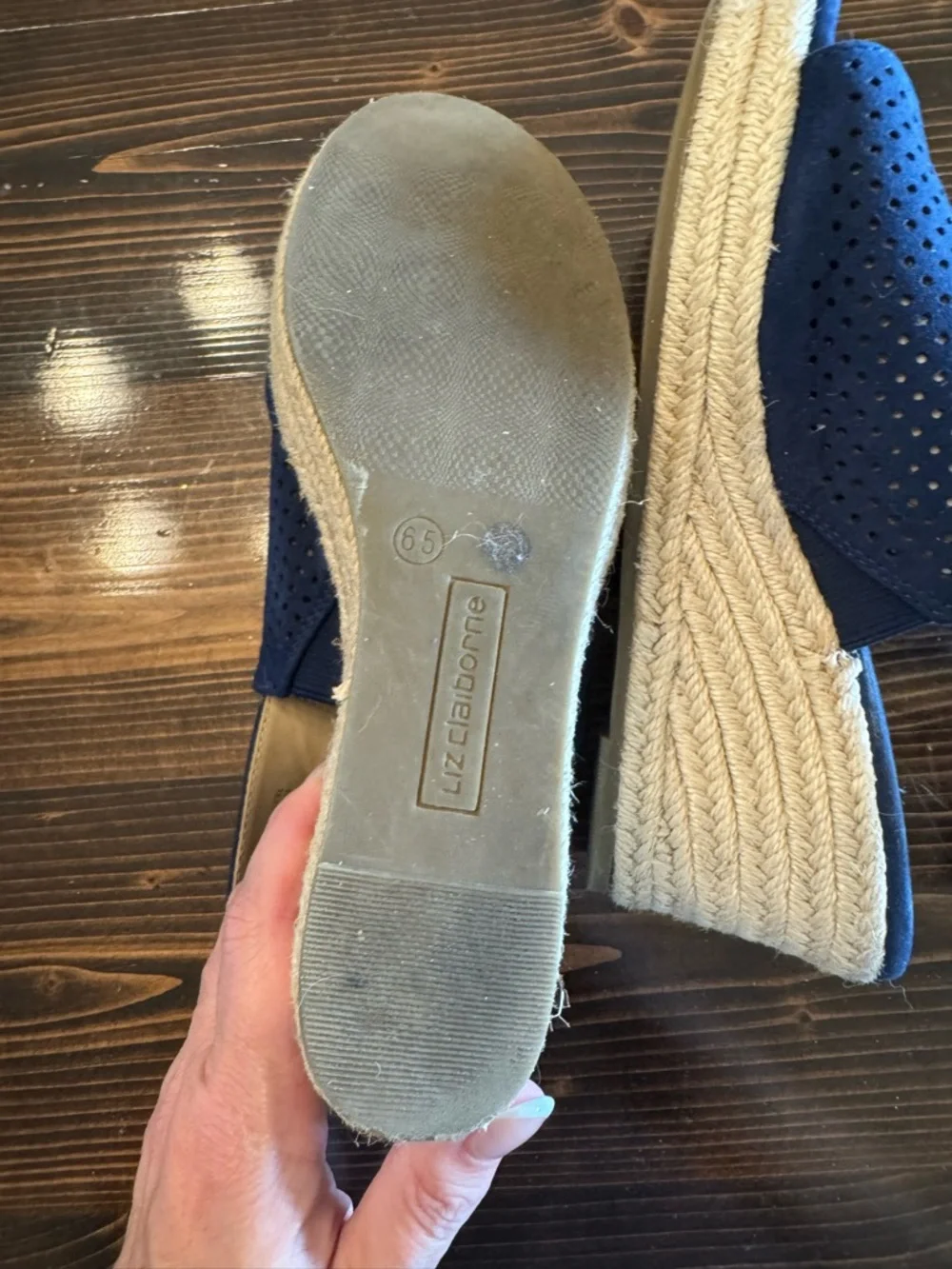 Liz Claiborne Navy Perforated Suede Espadrille Wedge Sandals Size 6.5